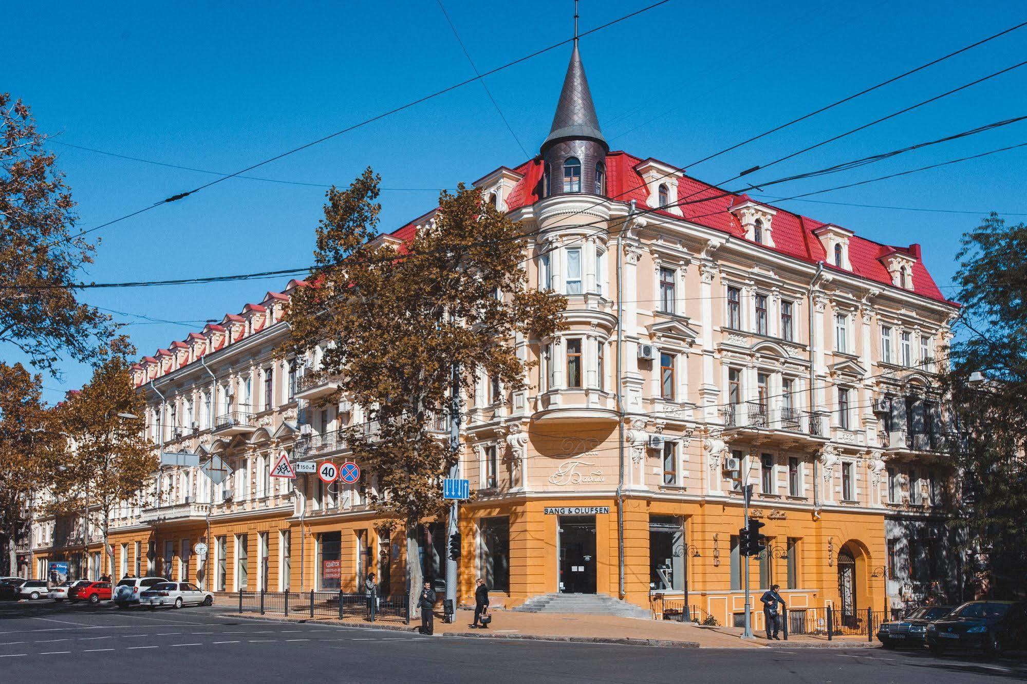 Uno Design Hotel Odessa Exteriör bild